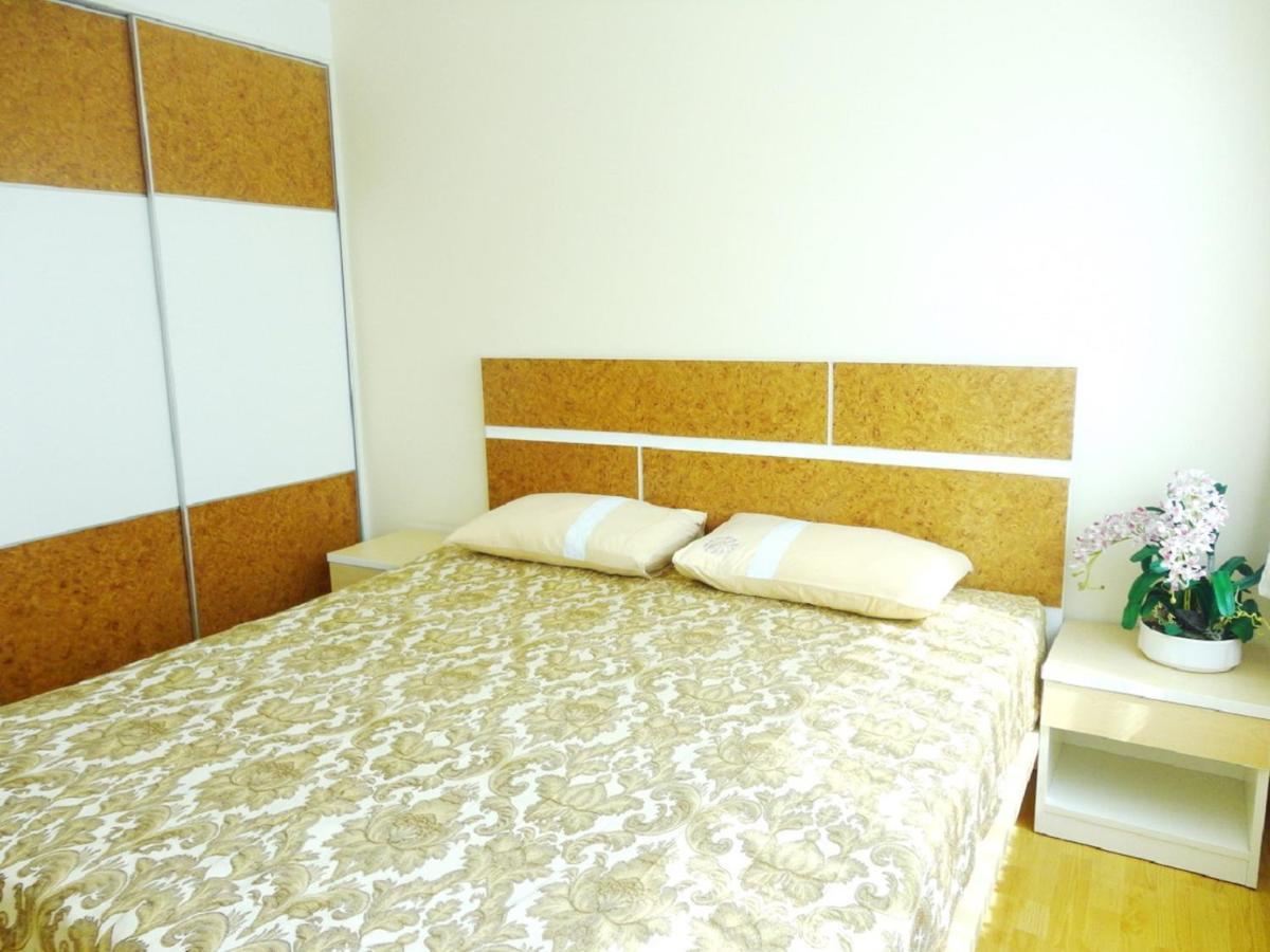Charming Resident At Ekkamai From Studio Unit Up To 2 Bedroom Apartment Банкок Екстериор снимка